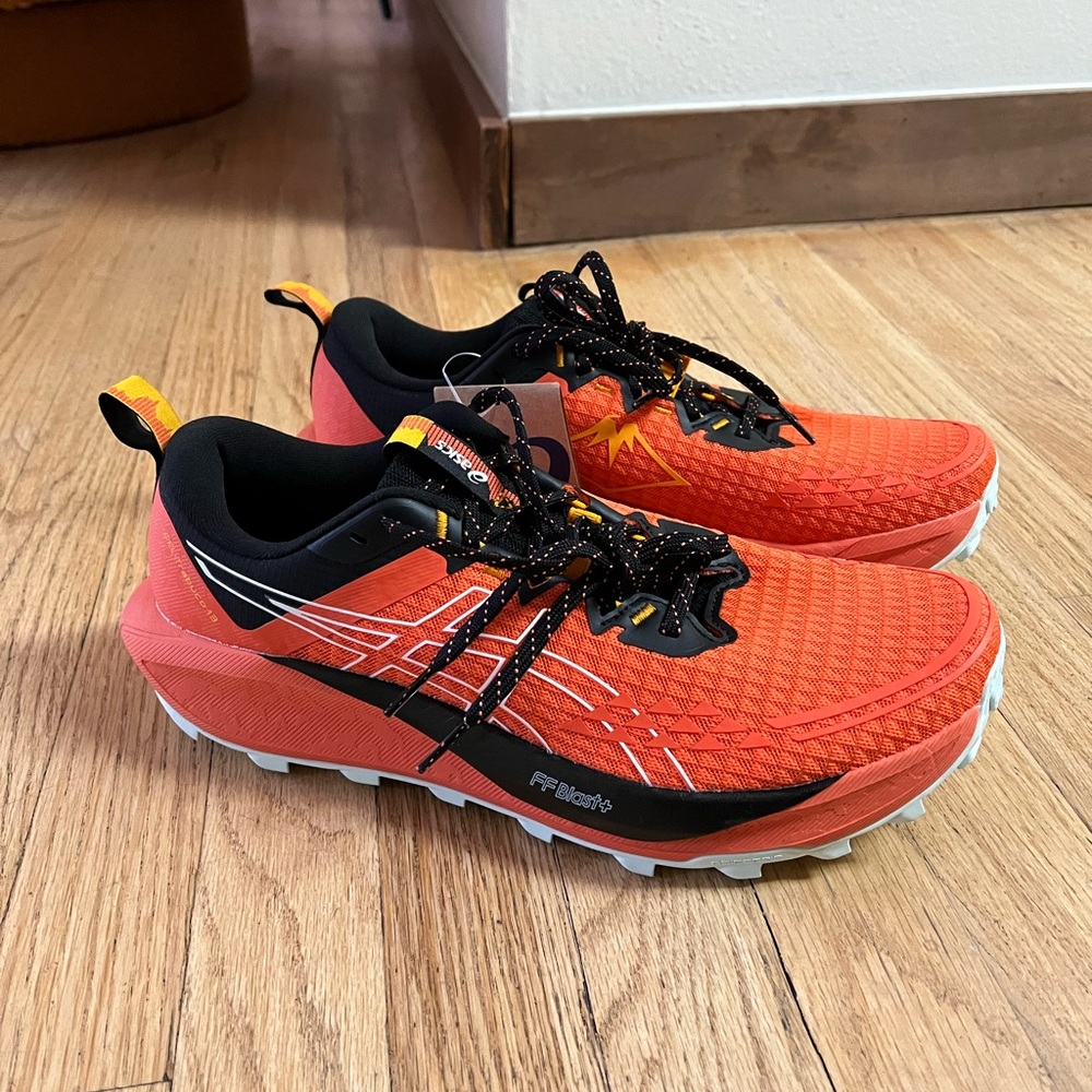 Men’s ASICS GEL-Trabuco 13 (9.5) Nova Orange/Pure Aqua
